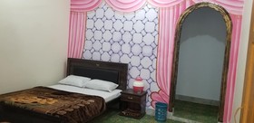 Emarat Plaza Hotel