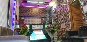 Emarat Plaza Hotel