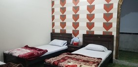 Emarat Plaza Hotel