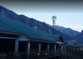 Greens Hotel Kalam