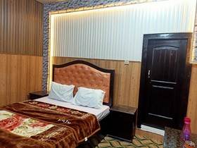 Hotel Hill Palace