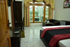 Hotel Hilton Palace