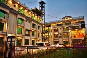Hotel Hilton Palace
