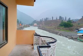 Hotel Lord's Palace Kalam