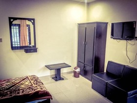 Hotel Lord's Palace Kalam