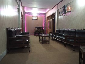 Hotel Zarin Palace