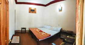 Hotel Zarin Palace