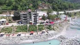 Khans Royal Cottage Bahrain Swat