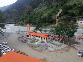 Khans Royal Cottage Bahrain Swat