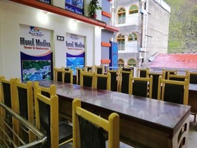 Madina Tower Hotel & Restaurant
