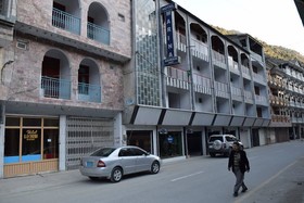 Marina Hotel