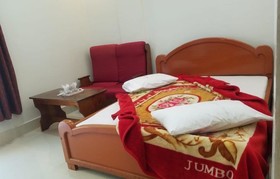 Marina Hotel