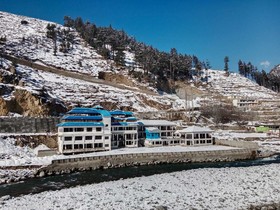 Riverdale Resort Kalam