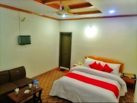 Ruby Hotel Swat