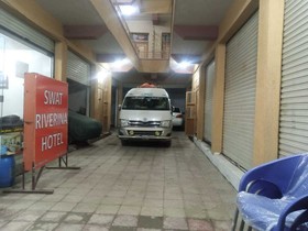 Swat Riverina Hotel