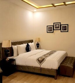 The Corporate Lodges Hotel