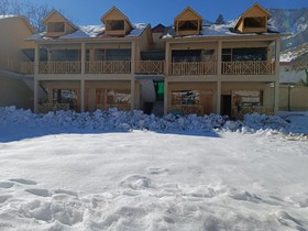 Woodridge Cottages