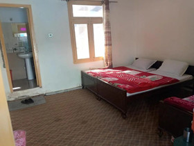 Zahoor Hotel And Restaurant