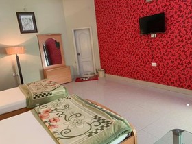 Ghosia Guest House