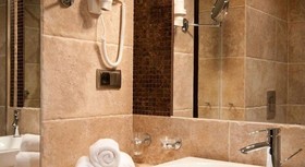 Hotel Remes