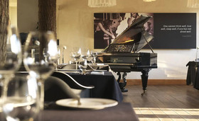 HOT_elarnia & SPA