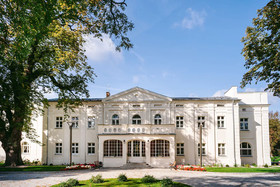 Kasztanowy Palac