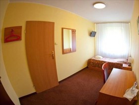 Hotel 3