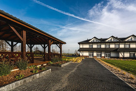 Sezony Restauracja I Hotel
