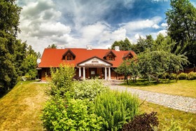 Hotel Dworek Wapionka
