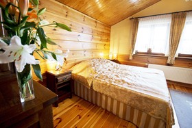 Hotel Dworek Wapionka