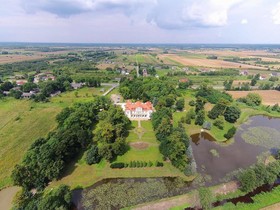 Dwór Zbozenna