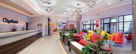 City Hotel