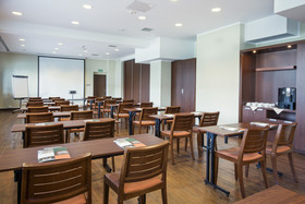 DeSilva Inn Katowice Airport