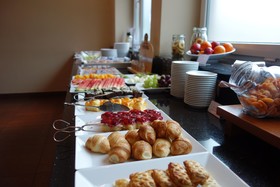 DeSilva Inn Katowice Airport