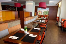 DeSilva Inn Katowice Airport