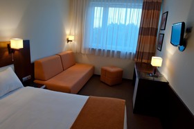 DeSilva Inn Katowice Airport
