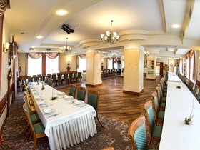 Karczowka Hotel - Restauracja