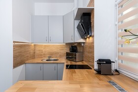 1898 Parkside Boutique Residence