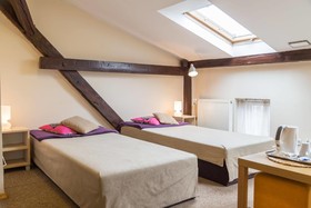 24Guesthouse Hostel