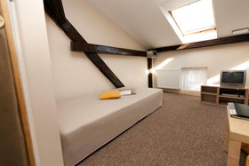 24Guesthouse Hostel