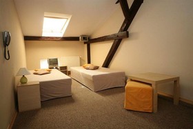 24Guesthouse Hostel
