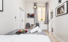 Agnes Apartments Old Town