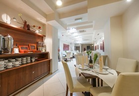 Hotel Alexander