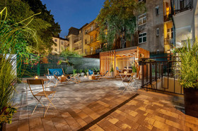 Amber Design Residence