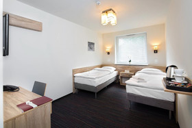 Automobil Hotel
