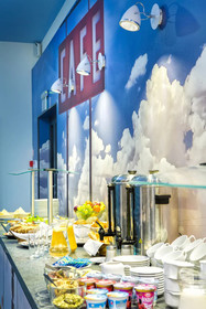 Automobil Hotel