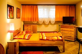 Cafe & Gallery & Rooms Indalo