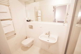 Crystal Suites Southbank