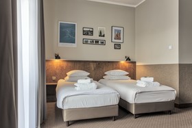 Daniel Griffin Aparthotel