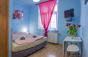 Flower Hostel
